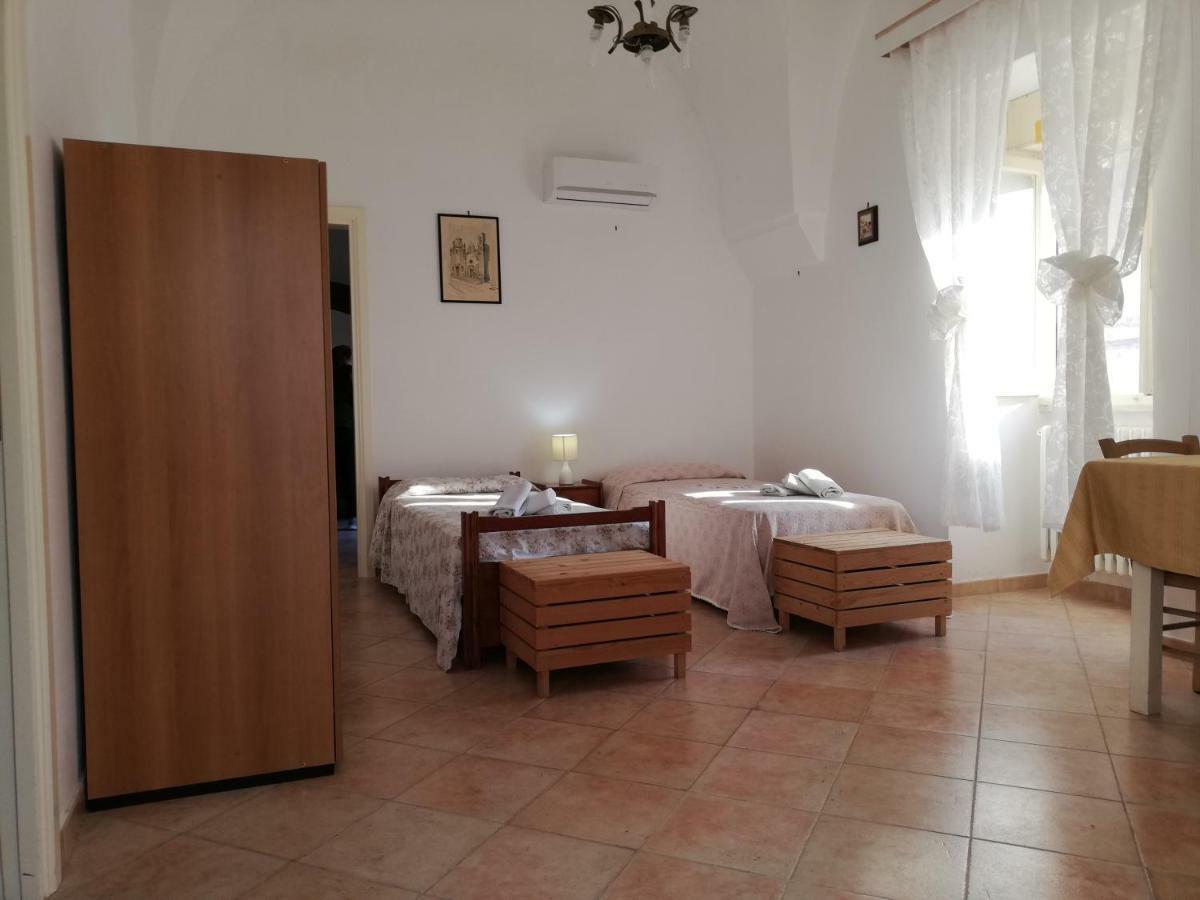 Centro Storico Di Castro Marina Apartment ภายนอก รูปภาพ