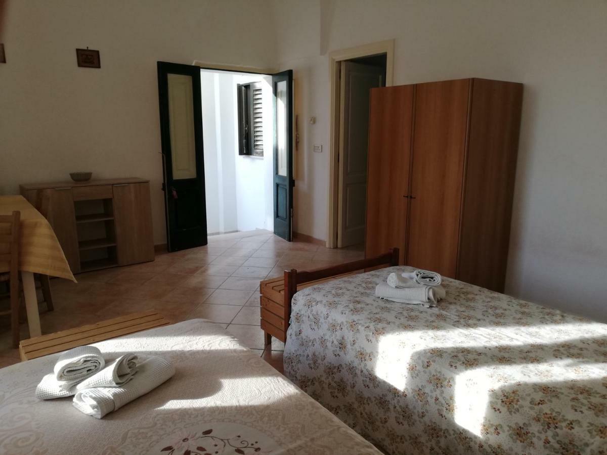 Centro Storico Di Castro Marina Apartment ภายนอก รูปภาพ